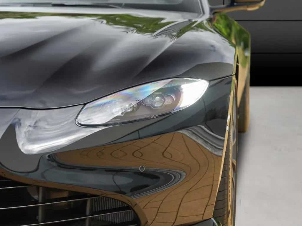 Aston Martin V8 Vantage Roadster 04/2022-photo-29