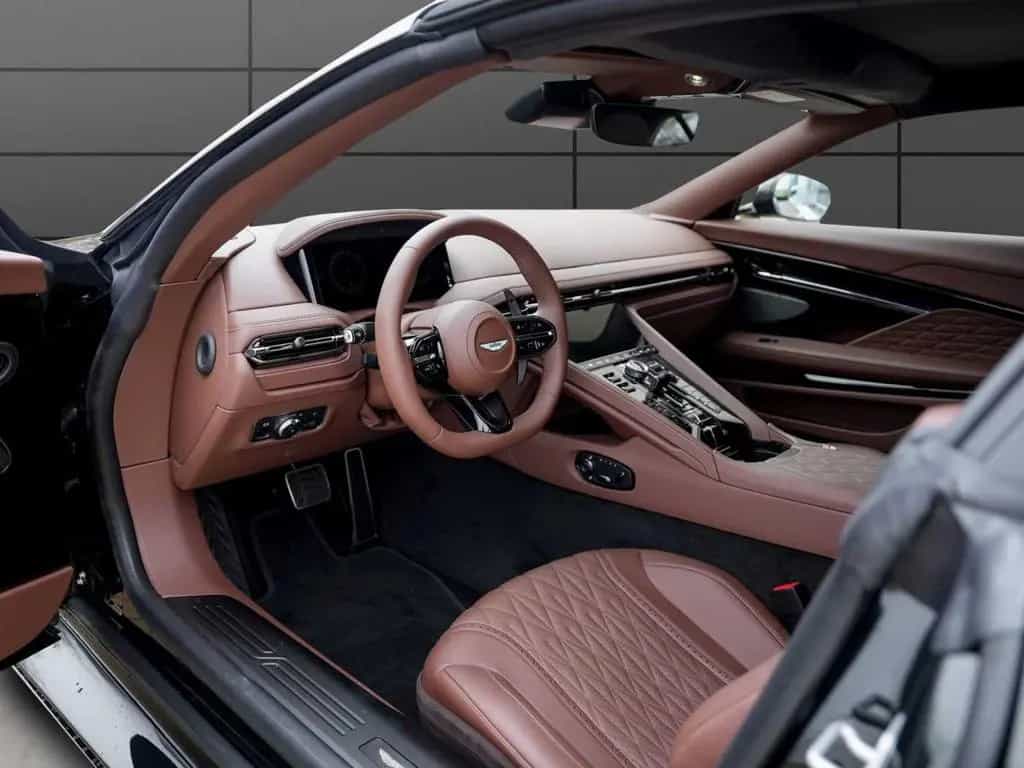 Aston Martin DB12 Volante null-photo-14