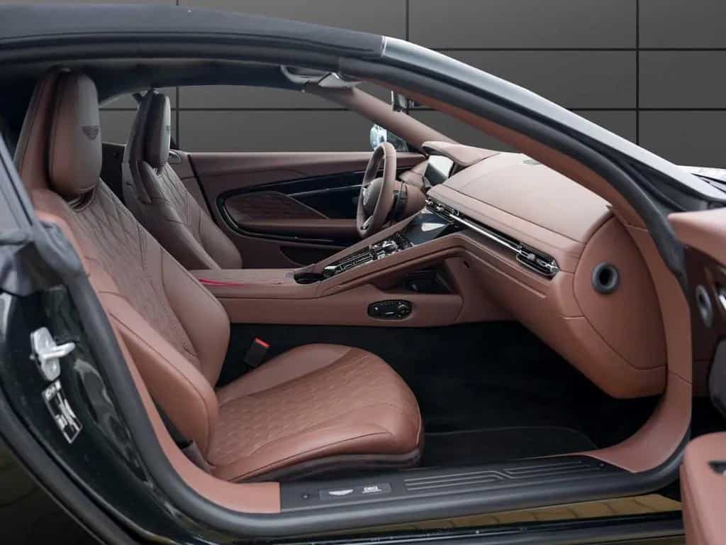 Aston Martin DB12 Volante null-photo-15