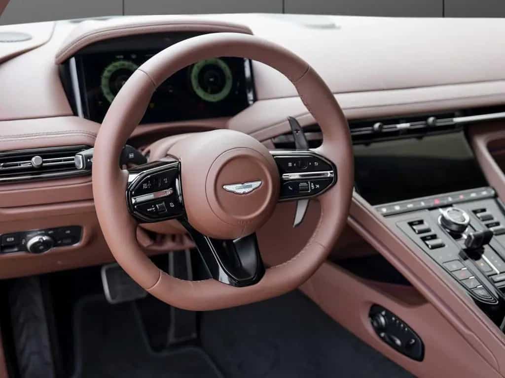 Aston Martin DB12 Volante null-photo-23