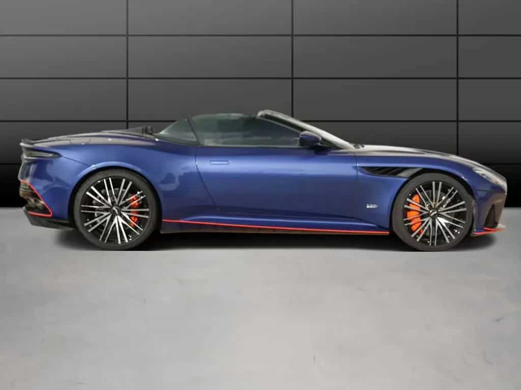 Aston Martin DBS Volante 05/2019-photo-3