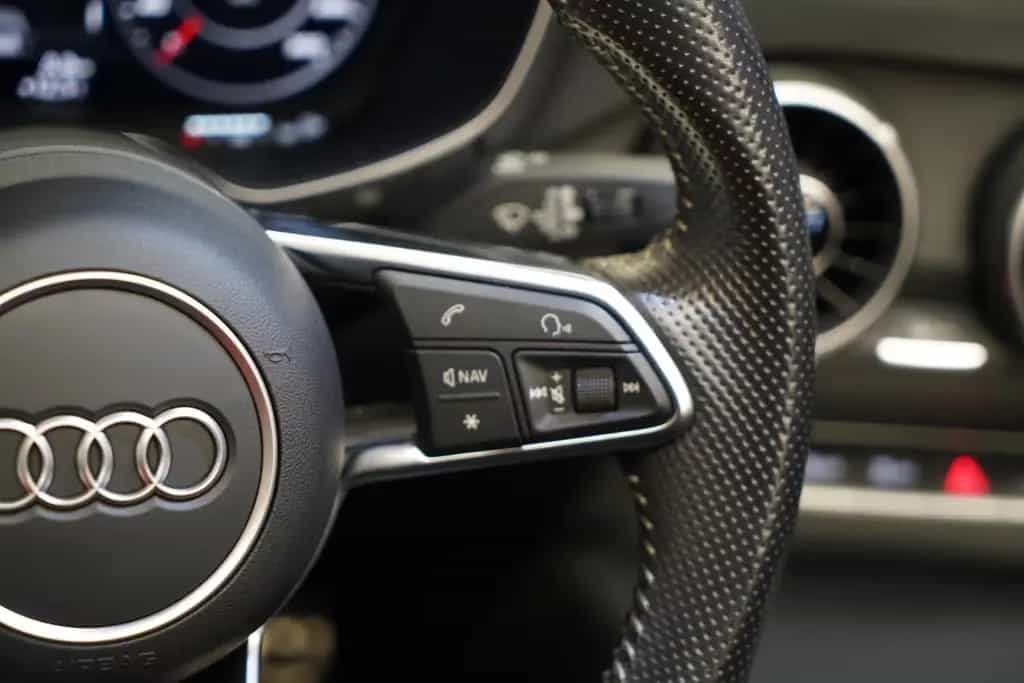 Audi TT 2.0 TFSI Roadster S-Line *2.Hand*Unfallfrei* 06/2015-photo-24