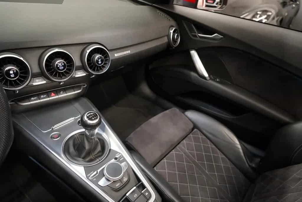 Audi TT 2.0 TFSI Roadster S-Line *2.Hand*Unfallfrei* 06/2015-photo-29