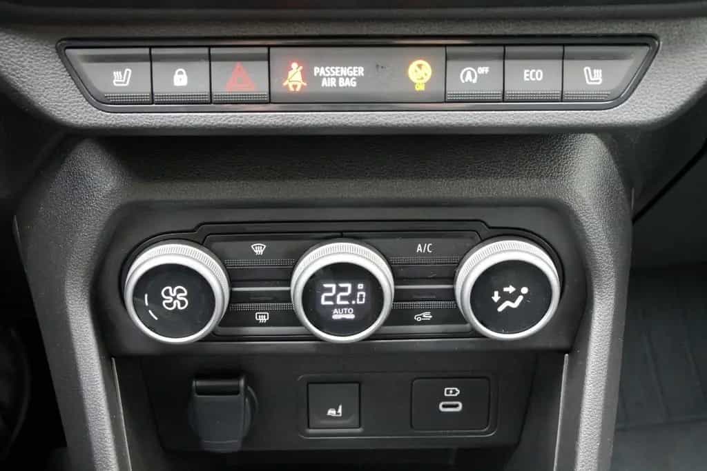 Dacia Jogger Extreme+ TCe 110 01/2025-photo-11