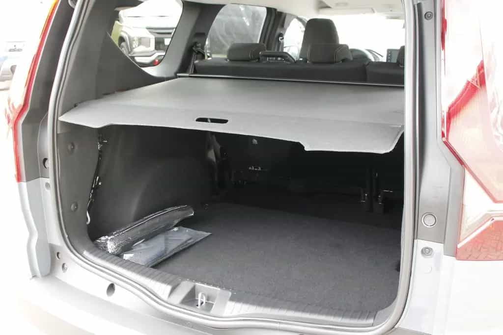 Dacia Jogger Extreme+ TCe 110 01/2025-photo-19