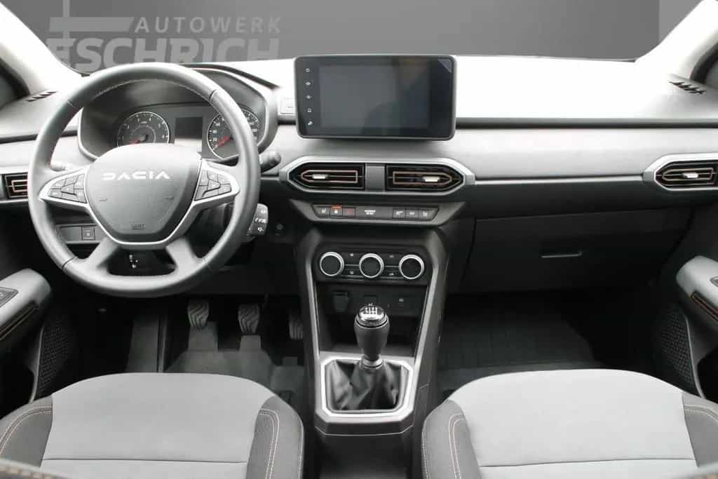 Dacia Jogger Extreme+ TCe 110 01/2025-photo-6
