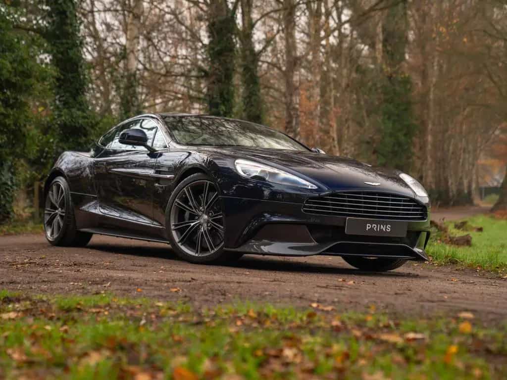 Aston Martin Vanquish 6.0 V12 Touchtronic | Carbon Exterior | 01/2014-photo-30