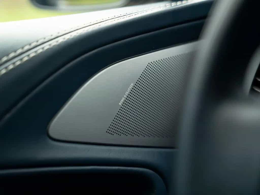 Aston Martin Vanquish 6.0 V12 Touchtronic | Carbon Exterior | 01/2014-photo-41