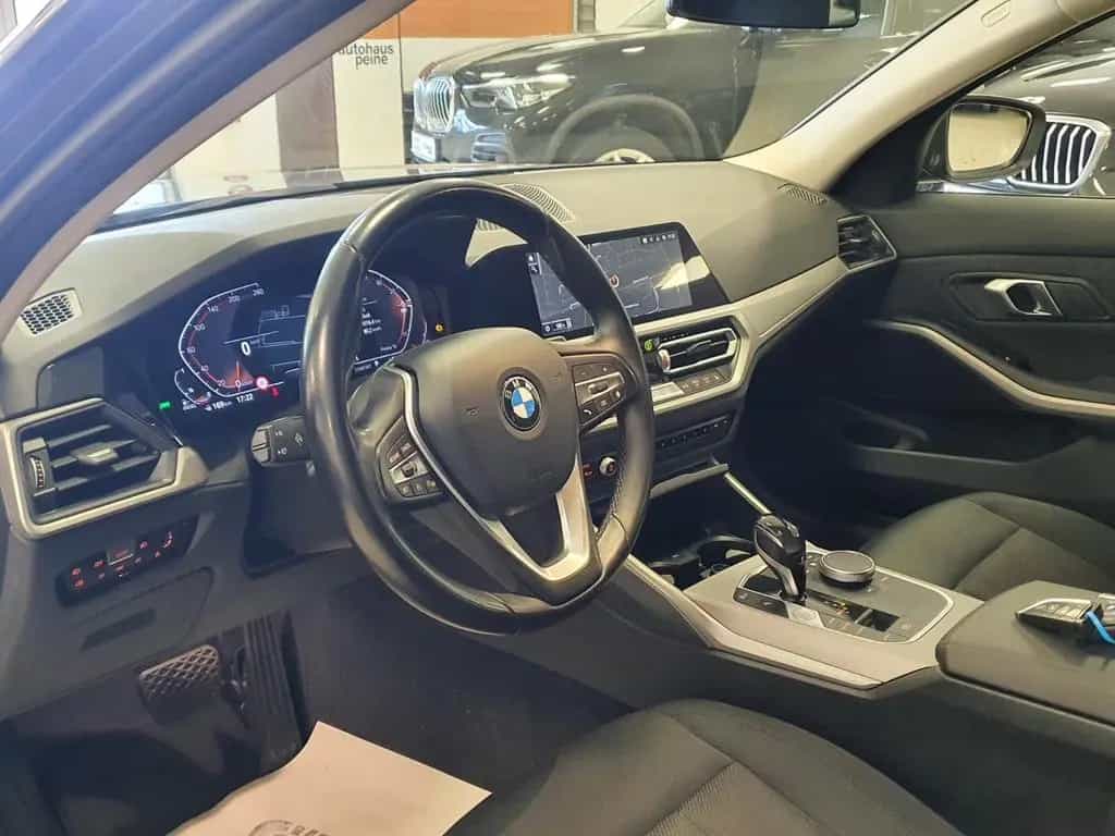 BMW 320 d xDrive Advantage Aut/Navi/Park&FernLichtAss 03/2022-photo-13