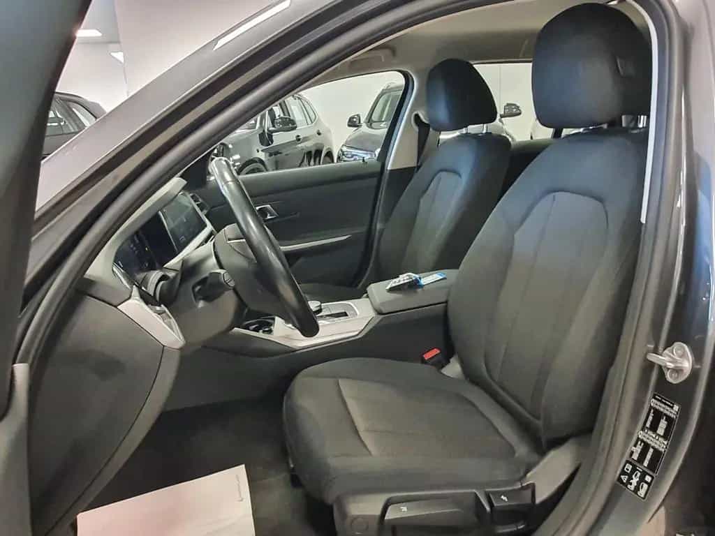 BMW 320 d xDrive Advantage Aut/Navi/Park&FernLichtAss 03/2022-photo-14