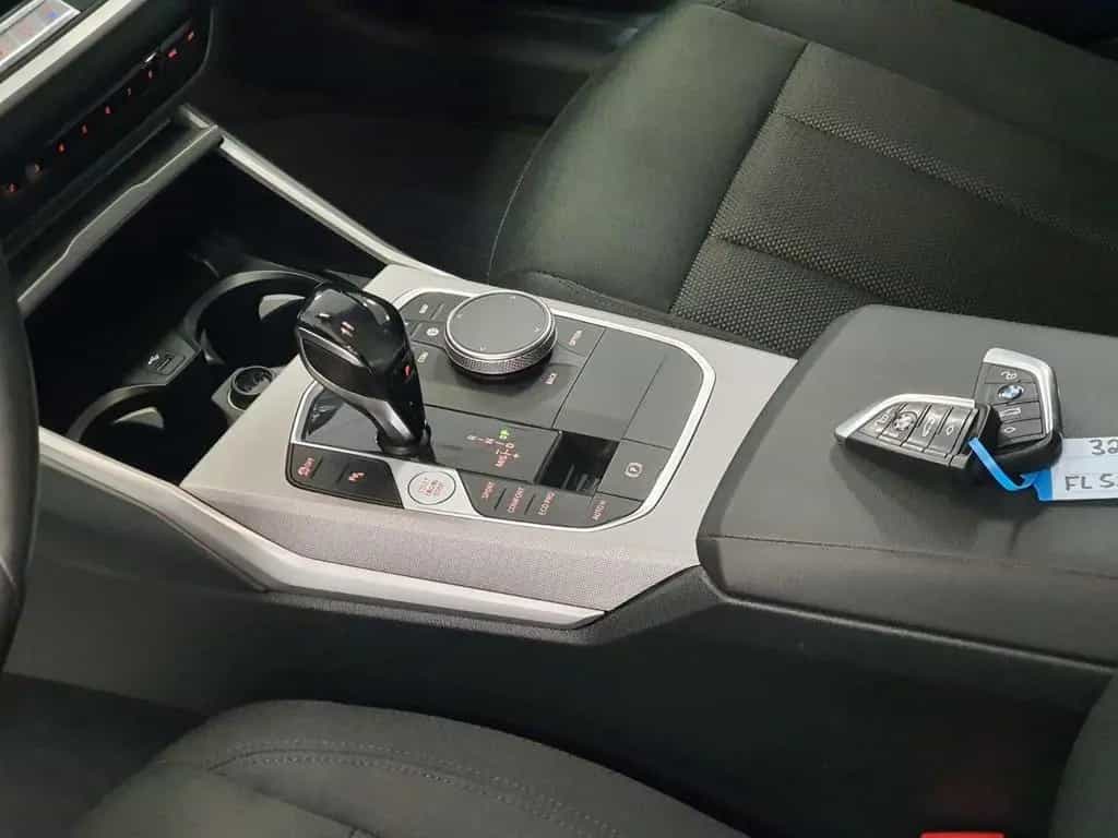 BMW 320 d xDrive Advantage Aut/Navi/Park&FernLichtAss 03/2022-photo-18