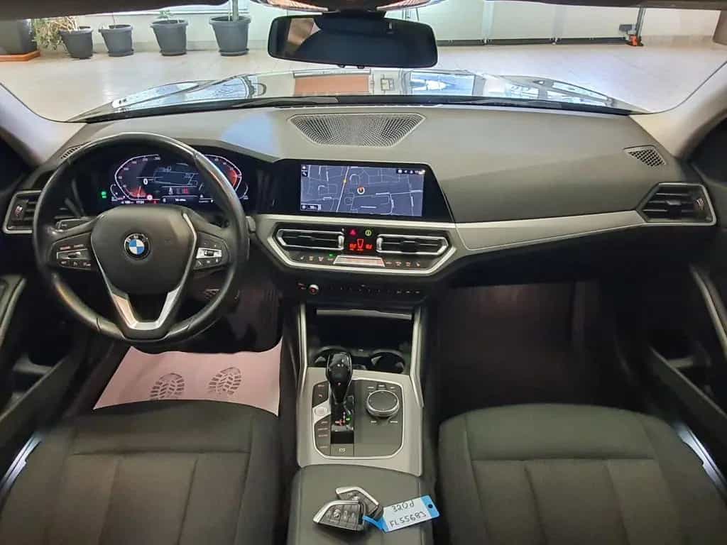 BMW 320 d xDrive Advantage Aut/Navi/Park&FernLichtAss 03/2022-photo-2