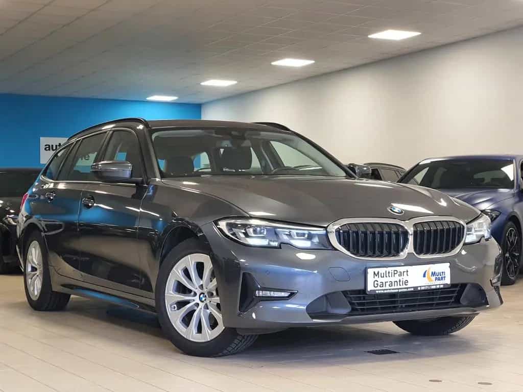 BMW 320 d xDrive Advantage Aut/Navi/Park&FernLichtAss 03/2022-photo-29