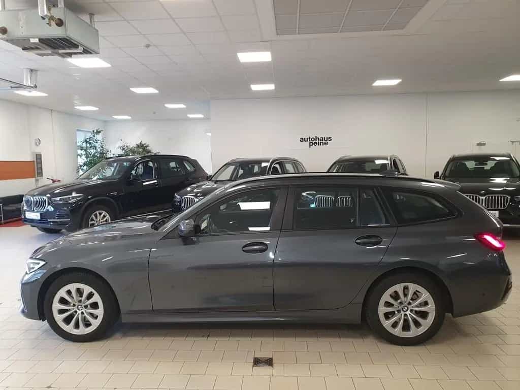 BMW 320 d xDrive Advantage Aut/Navi/Park&FernLichtAss 03/2022-photo-6