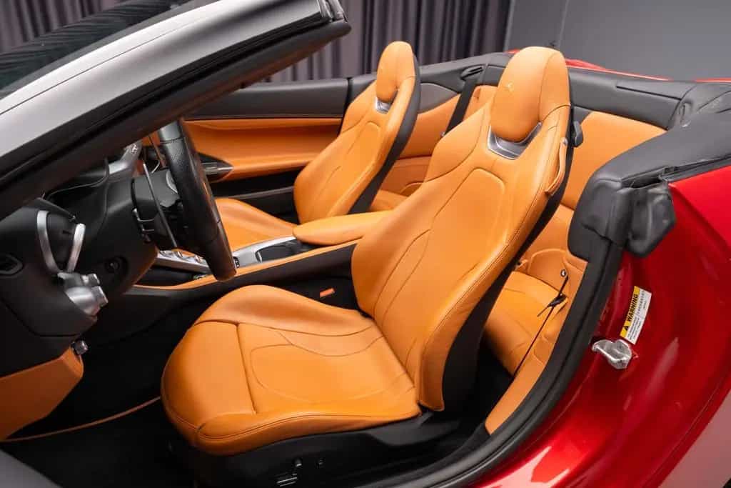 Ferrari Portofino 3.9 T V8 DCT JBL Passenger Display R22 08/2019-photo-29