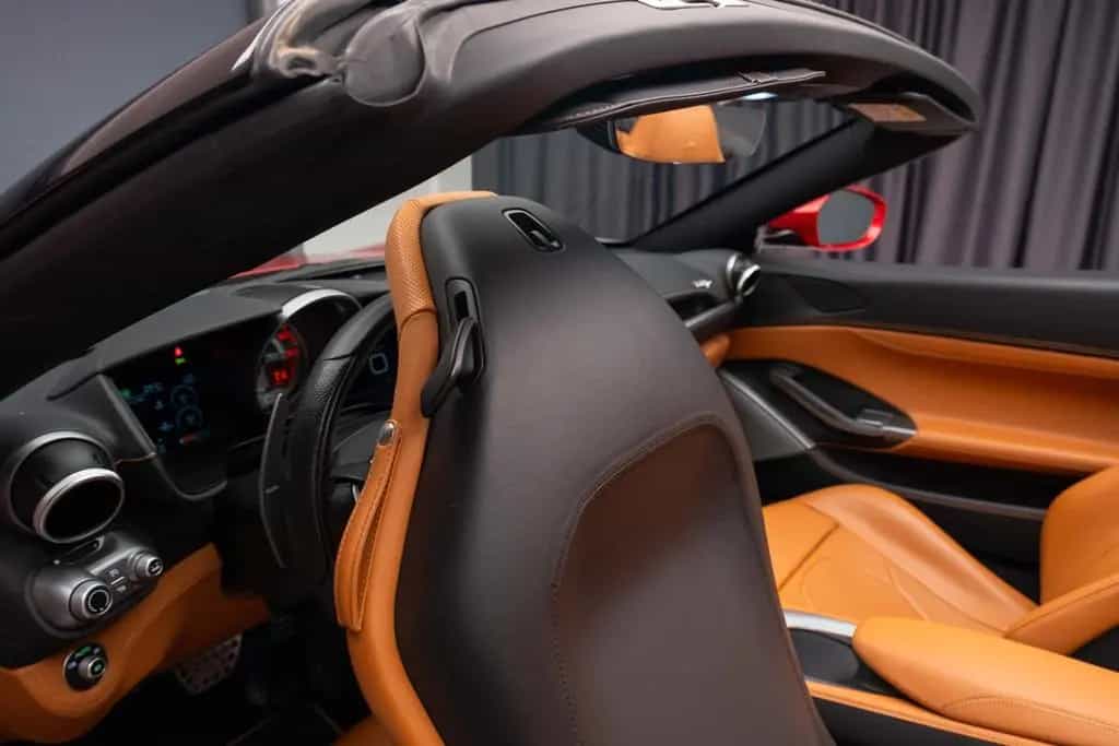 Ferrari Portofino 3.9 T V8 DCT JBL Passenger Display R22 08/2019-photo-32