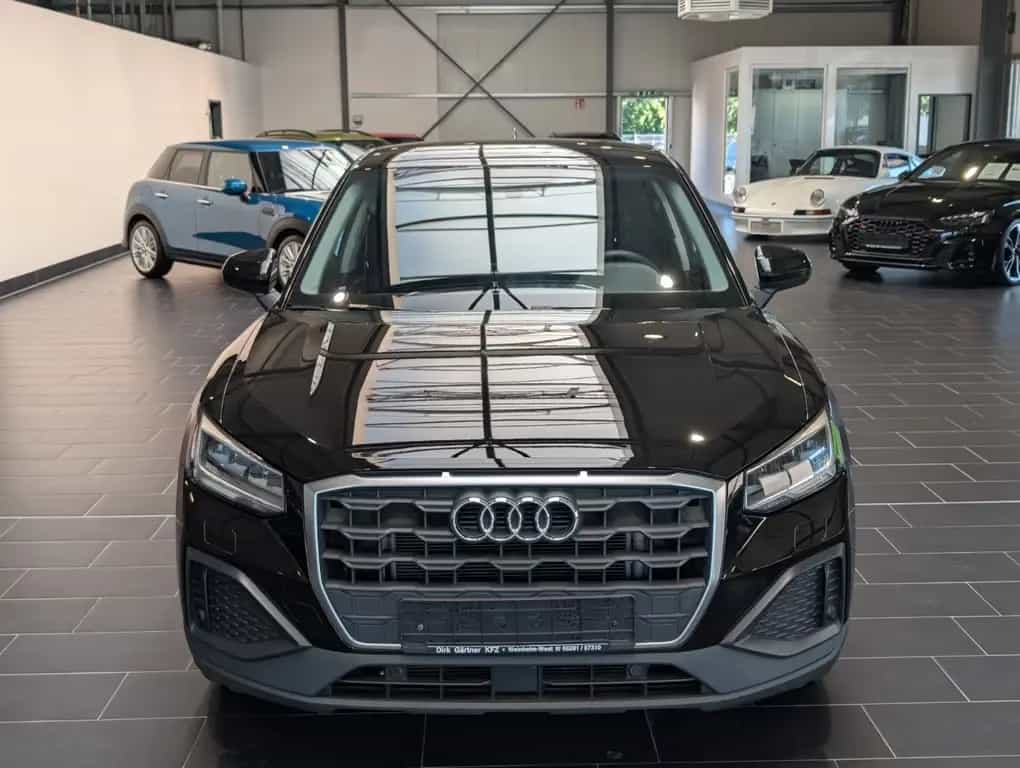 Audi Q2 35 TFSI S tronic 1.Hand 09/2022-photo-2