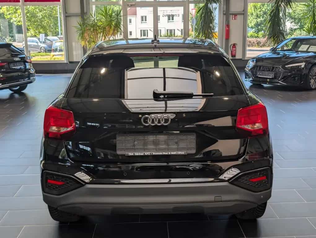 Audi Q2 35 TFSI S tronic 1.Hand 09/2022-photo-4
