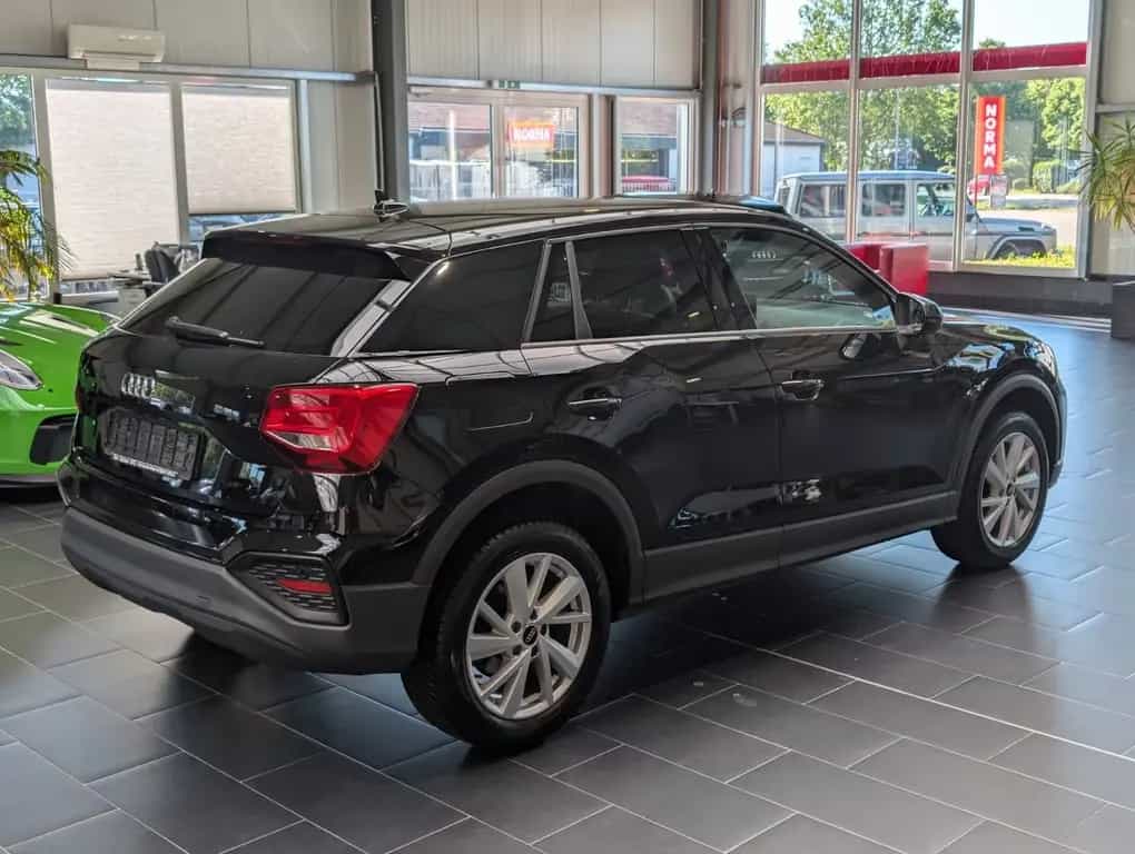 Audi Q2 35 TFSI S tronic 1.Hand 09/2022-photo-6
