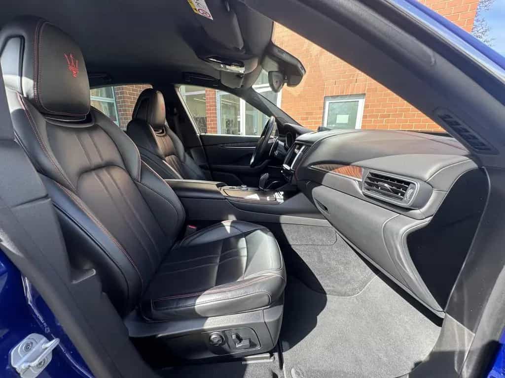 Maserati Levante Diesel 03/2017-photo-23