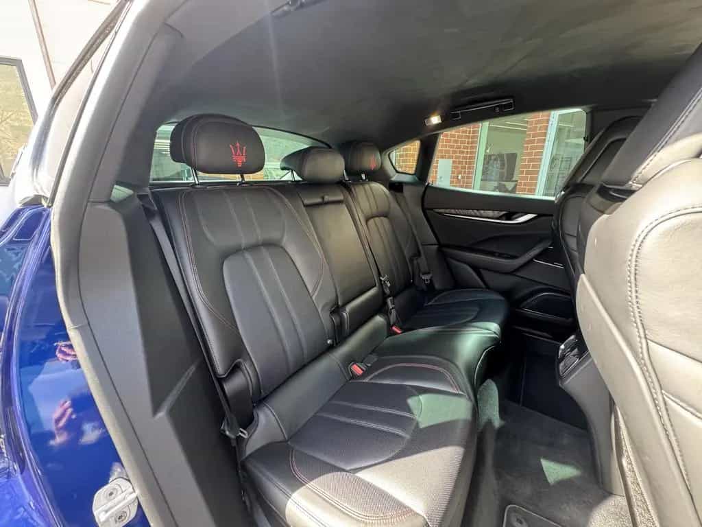 Maserati Levante Diesel 03/2017-photo-25