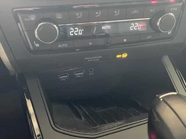 Seat Arona FR Sportpaket AD AHK-abnehmbar Navi Digita 05/2018-photo-12