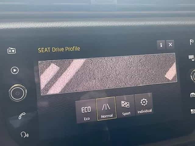 Seat Arona FR Sportpaket AD AHK-abnehmbar Navi Digita 05/2018-photo-16