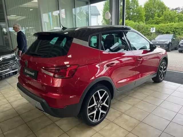 Seat Arona FR Sportpaket AD AHK-abnehmbar Navi Digita 05/2018-photo-2