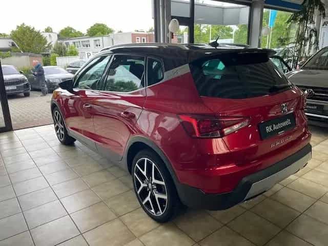 Seat Arona FR Sportpaket AD AHK-abnehmbar Navi Digita 05/2018-photo-3