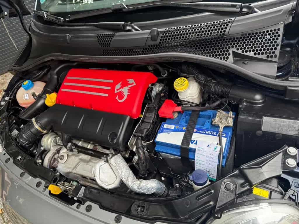 Abarth 695 Rivale Riva | 180 PS | Handschalter |Carbon 09/2018-photo-13