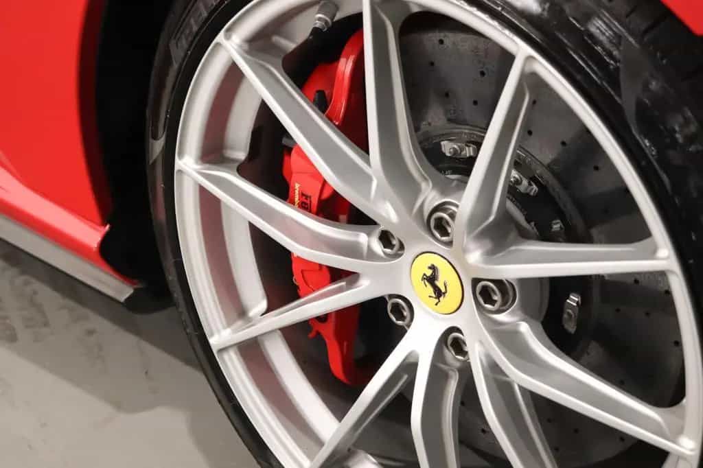 Ferrari 812 6.5 V12 Superfast DCT F1 03/2019-photo-15