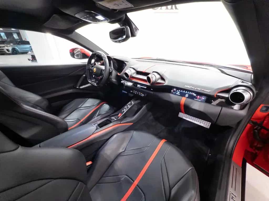 Ferrari 812 6.5 V12 Superfast DCT F1 03/2019-photo-16