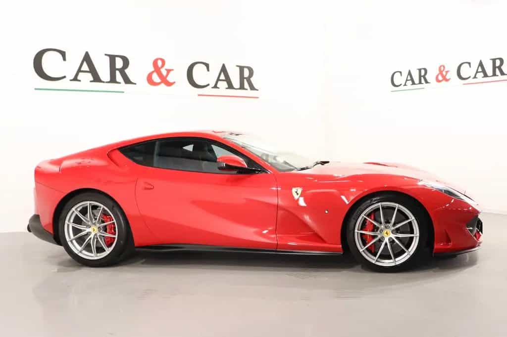 Ferrari 812 6.5 V12 Superfast DCT F1 03/2019-photo-4