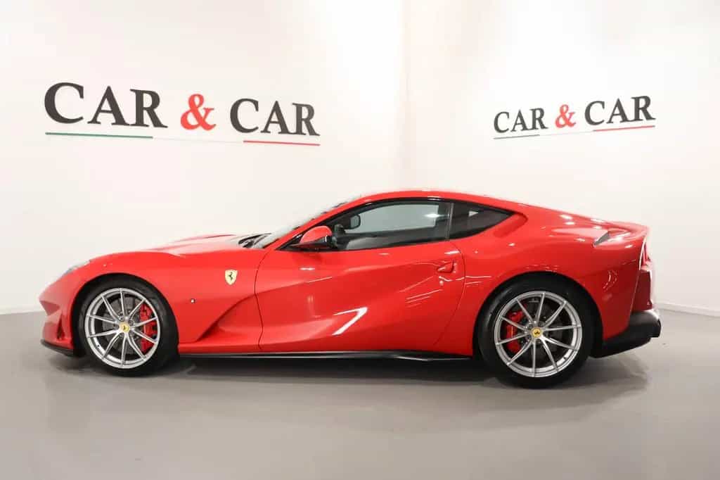 Ferrari 812 6.5 V12 Superfast DCT F1 03/2019-photo-5