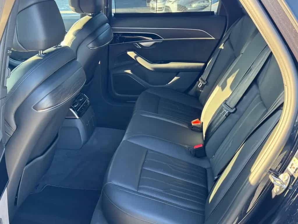 Audi A8 55 TFSI quattro 04/2019-photo-10