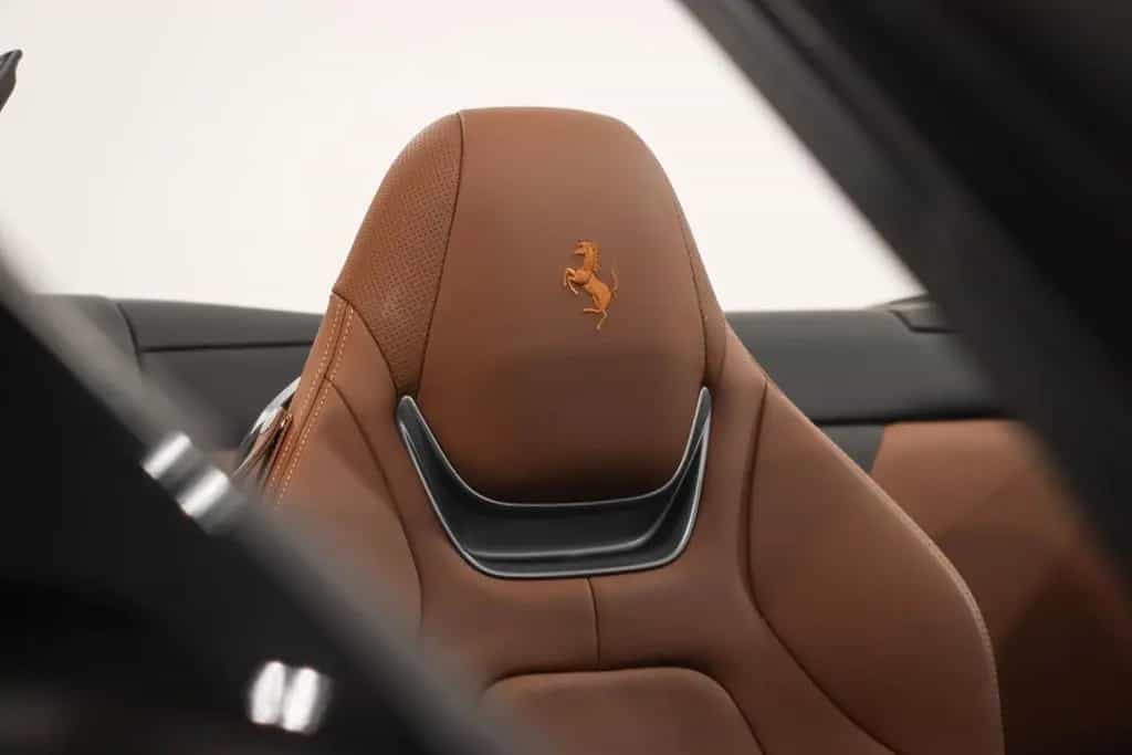 Ferrari Portofino 3.9 T V8 DCT 06/2019-photo-18