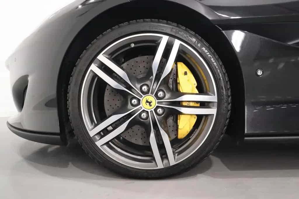 Ferrari Portofino 3.9 T V8 DCT 06/2019-photo-6