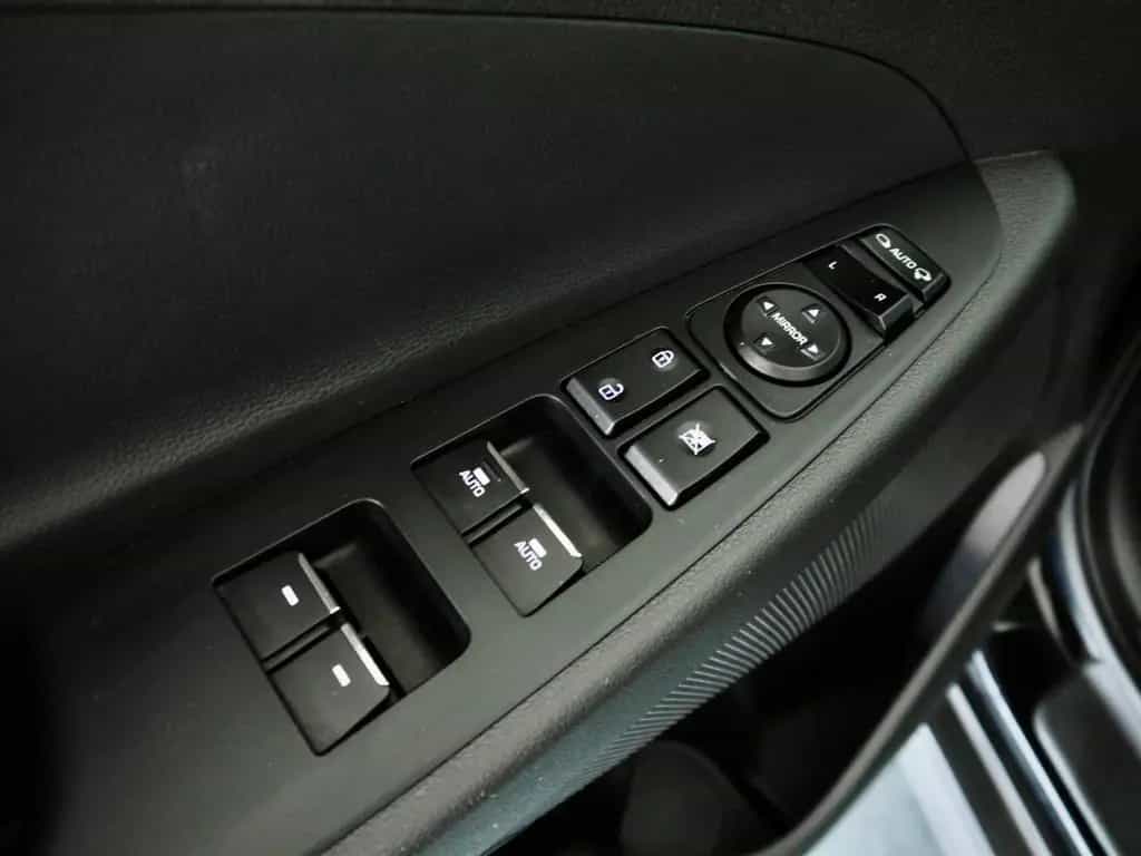 Hyundai TUCSON Style 2WD*Navi*R.Kamera* 07/2020-photo-13