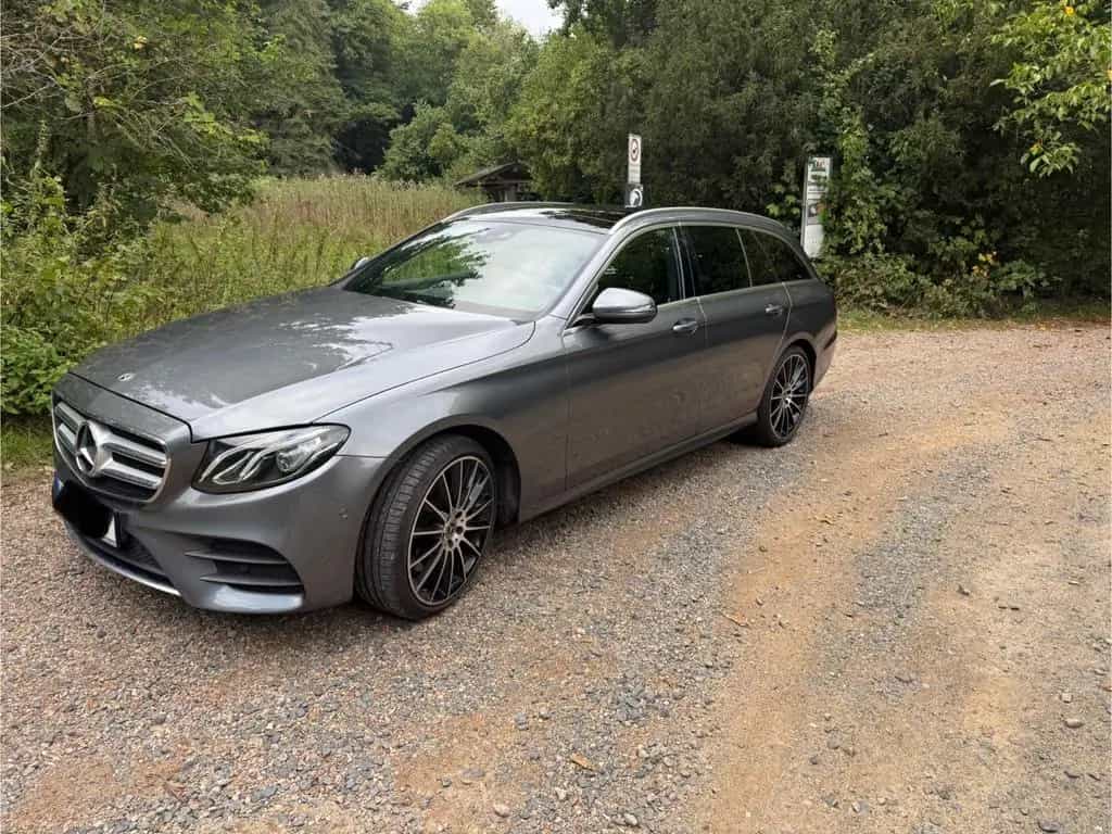Mercedes-Benz E 400 4MATIC T AMG Line Autom. AMG Line 08/2017-photo-0