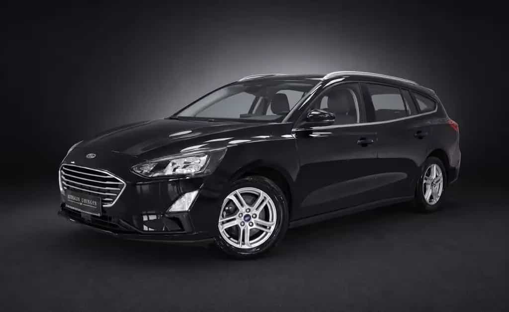 Ford Focus Turnier COOL & CONNECT*NAVI*AHK*SITZH+LENK 09/2021-photo-0
