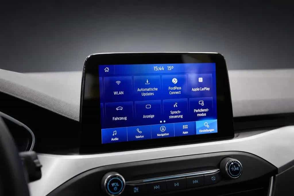 Ford Focus Turnier COOL & CONNECT*NAVI*AHK*SITZH+LENK 09/2021-photo-15