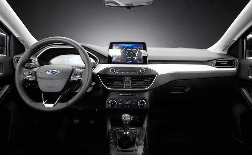 Ford Focus Turnier COOL & CONNECT*NAVI*AHK*SITZH+LENK 09/2021-photo-7