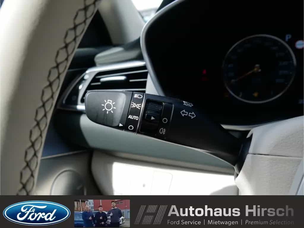 Genesis G70 Luxury 4WD 2.0 T-GDI EU6d AD Leder LED ACC 06/2022-photo-14