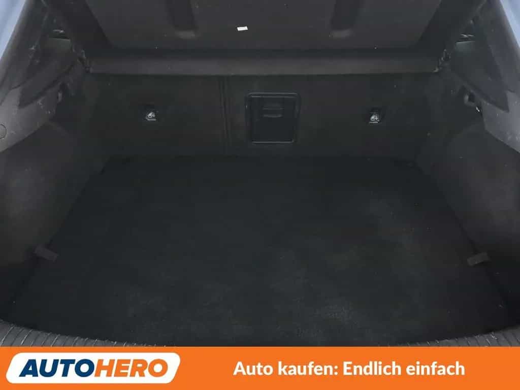 Hyundai i30 2.0 TGDI N Performance*NAVI*TEMPO*PDC*SHZ* 03/2019-photo-17