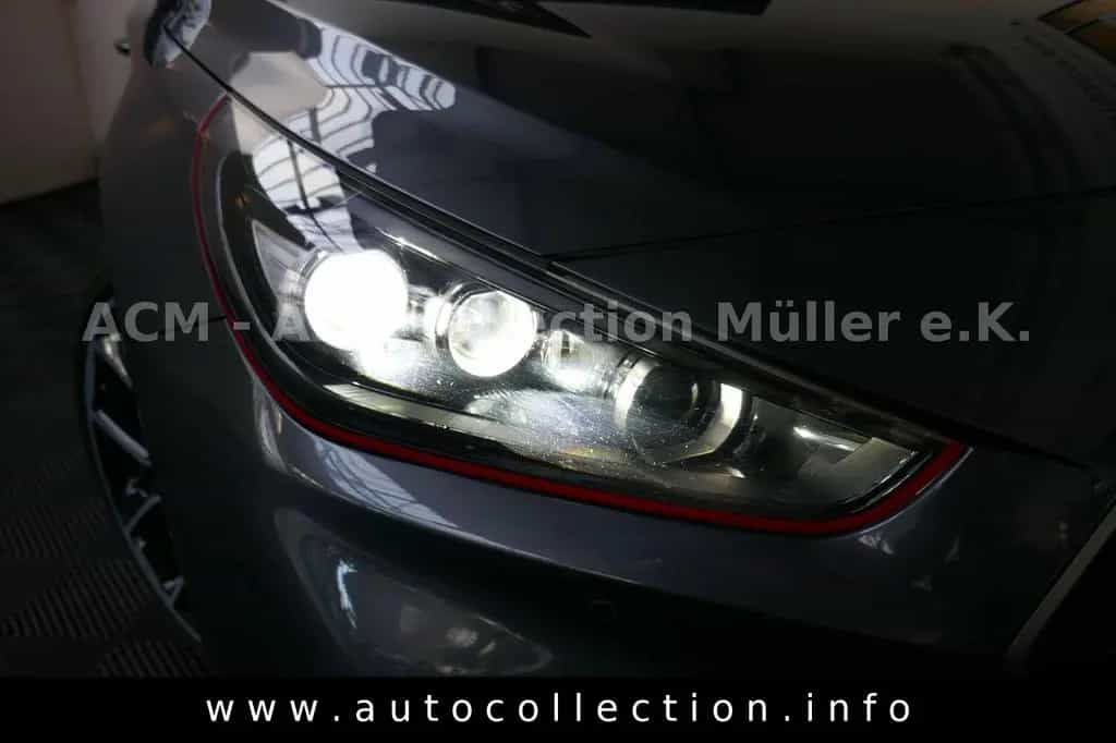 Hyundai i30 N Performance Fastback*Pano*Kamera*LED*Navi* 12/2019-photo-33