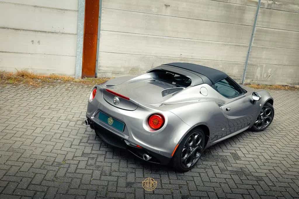 Alfa Romeo 4C Spider 1750TBI TCT 09/2017-photo-24