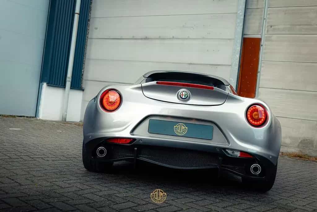 Alfa Romeo 4C Spider 1750TBI TCT 09/2017-photo-3