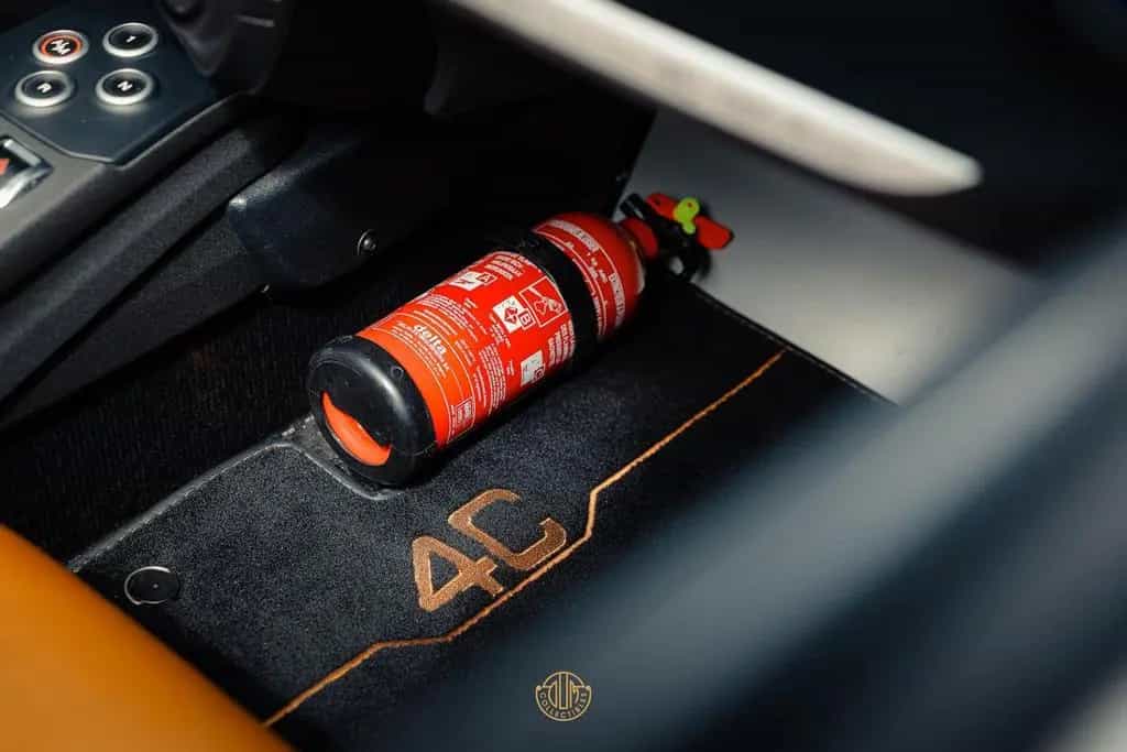 Alfa Romeo 4C Spider 1750TBI TCT 09/2017-photo-38