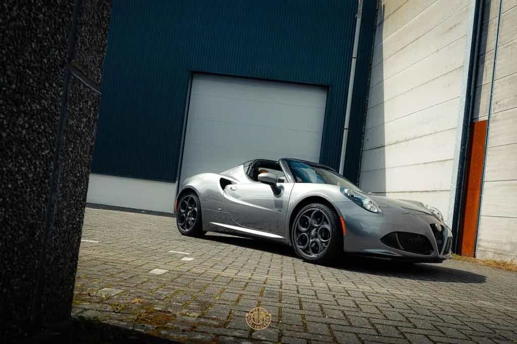 Alfa Romeo 4C Spider 1750TBI TCT 09/2017-photo-39