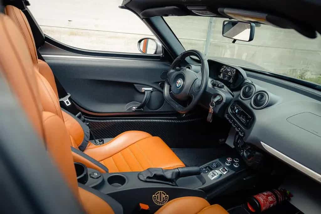 Alfa Romeo 4C Spider 1750TBI TCT 09/2017-photo-41